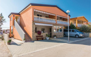 3 Bedroom Awesome Apartment In Vir